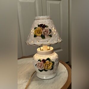 Vintage White Porcelain Small Table Lamp w/ Floral Accents and Pierced Shade